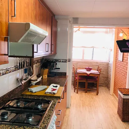 Apartament Con Terraza Y Piscina En Malgrat de Mar